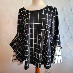 Alfani Pullover Bell Sleeve Top / Box Print / Size Large